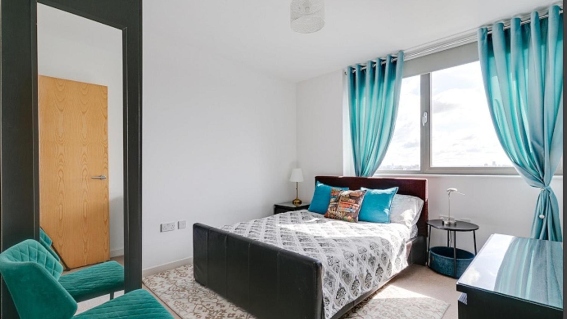 View Apartment, Short Walk To Tower Bridge, Free Parking Appartement